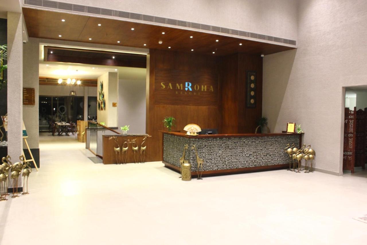Niraamaya Retreats Samroha Атирапалли Экстерьер фото